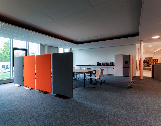 WINEA X Akustikpaneel als Raumtrenner