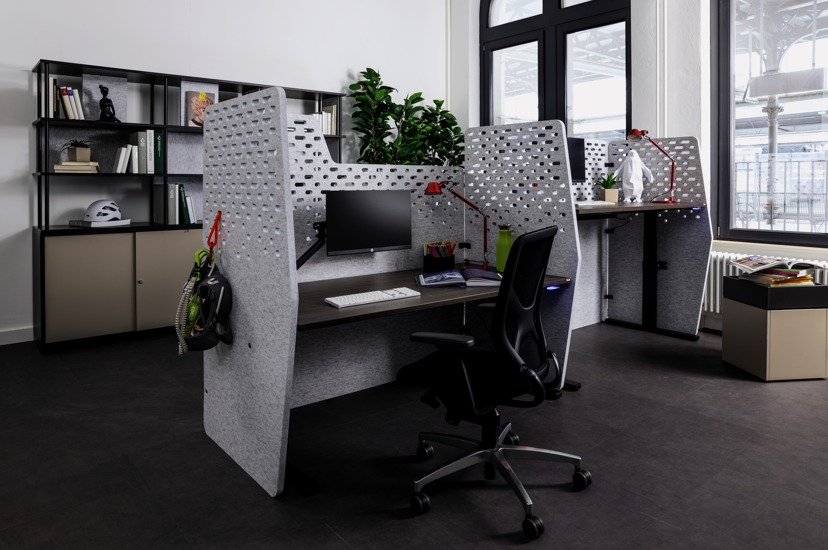 WINEA FLEX UP Arbeitsplatz-Einhausung zur visuellen und akustischen Abschirmung