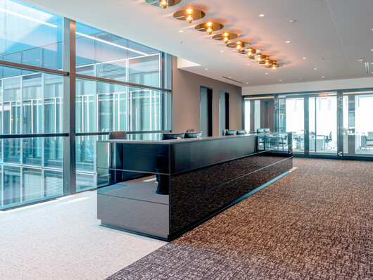 Individueller WINEA ID Empfangstresen