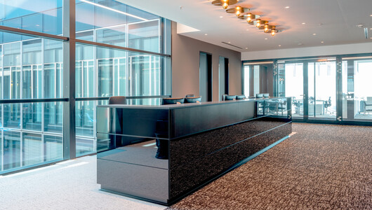 Individueller WINEA ID Empfangstresen