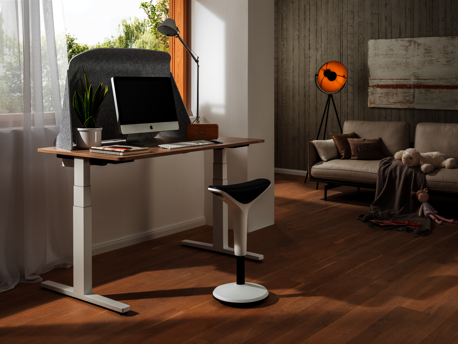 Mit WINI Möbeln arbeiten im Büro