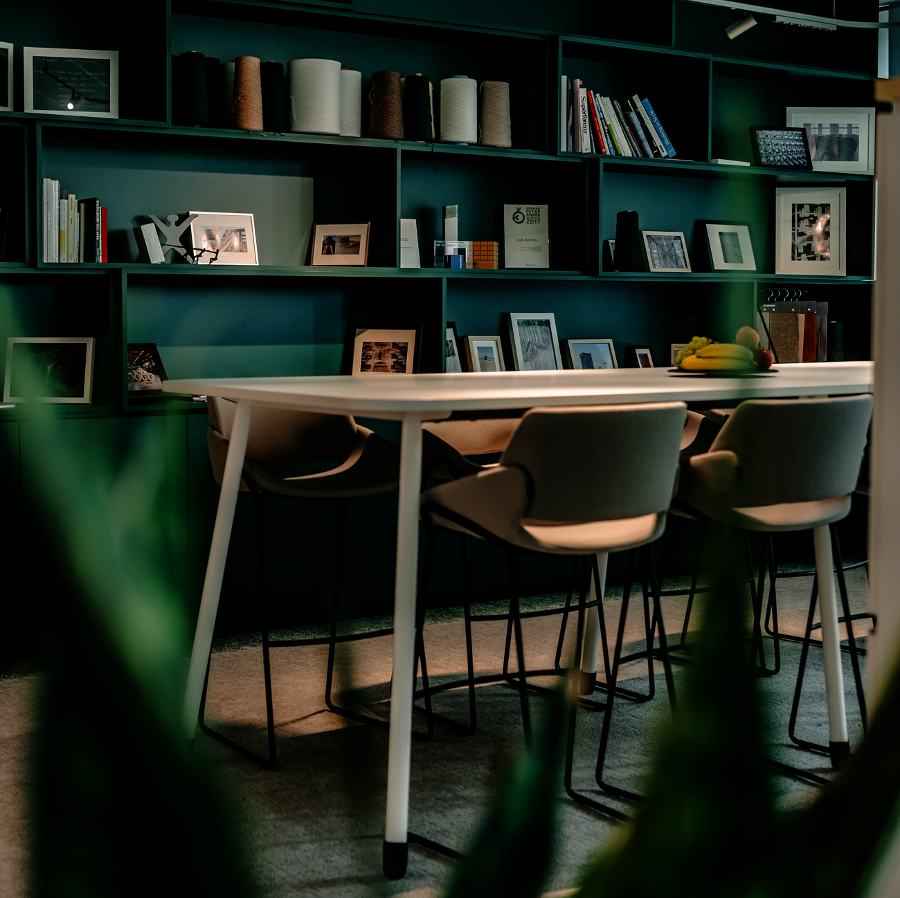 WINEA TEAMS Tisch mit Stühlen EGE Bielefeld Referenz