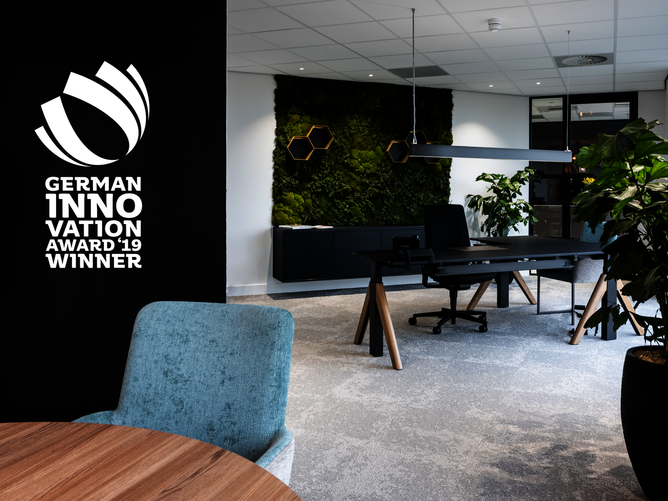 WINEA FLOW A-Fuß Einzelarbeitsplatz