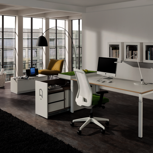 WINEA ECO Arbeitsplatz mit arbeitsplatznahem Stauraum WINEA MAXX Apotheker und CONTAINER