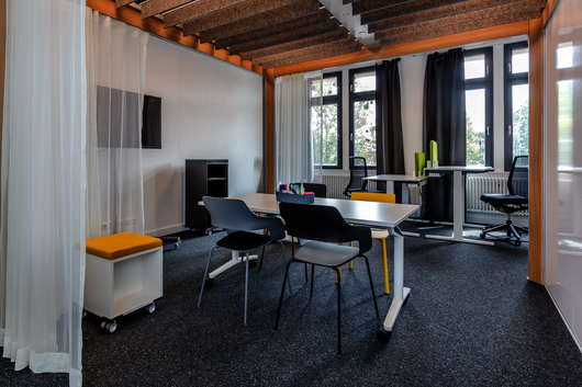 TWISTER und CONTAINER auf Rollen